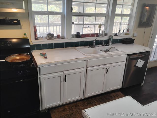 360 S BK 1600 Road, Stigler, OK 74462