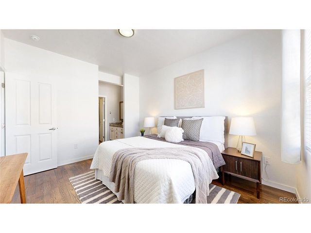 4024 S Carson St 203, Aurora, CO 80014