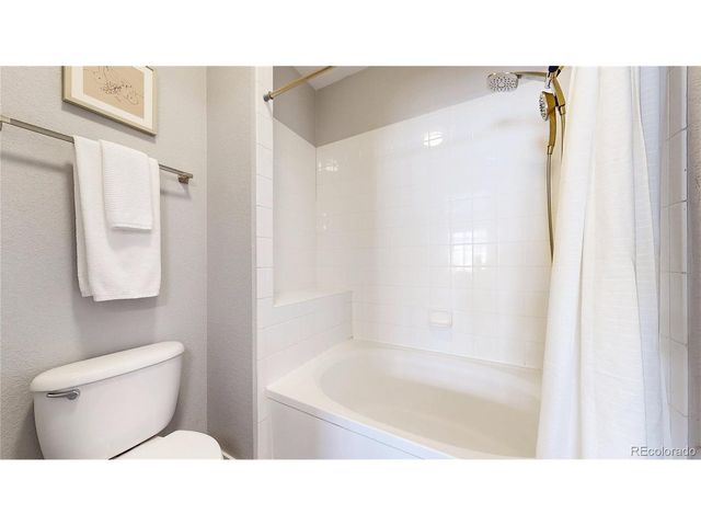 4024 S Carson St 203, Aurora, CO 80014