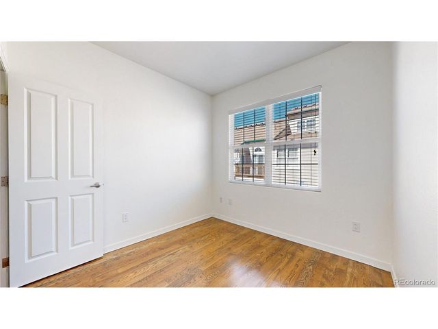 4024 S Carson St 203, Aurora, CO 80014