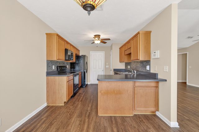 851 Kanatak Ln, Murfreesboro, TN 37128