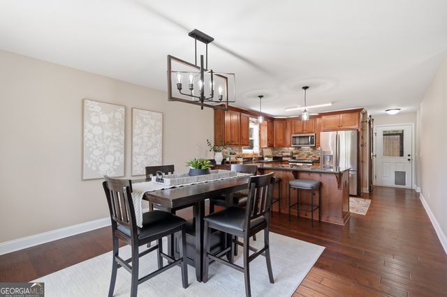 61 Overlook Road, Blue Ridge, GA 30513