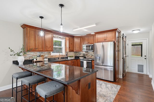 61 Overlook Road, Blue Ridge, GA 30513