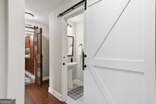 61 Overlook Road, Blue Ridge, GA 30513