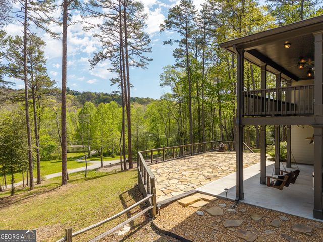 61 Overlook Road, Blue Ridge, GA 30513