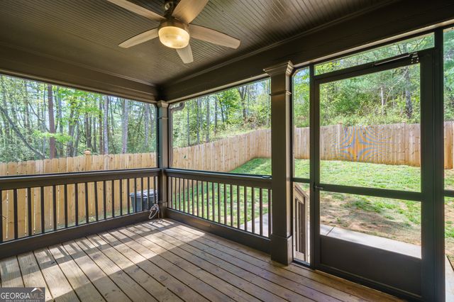 61 Overlook Road, Blue Ridge, GA 30513