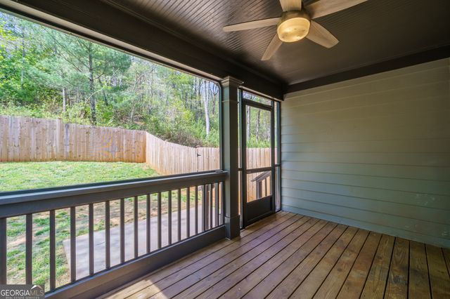 61 Overlook Road, Blue Ridge, GA 30513