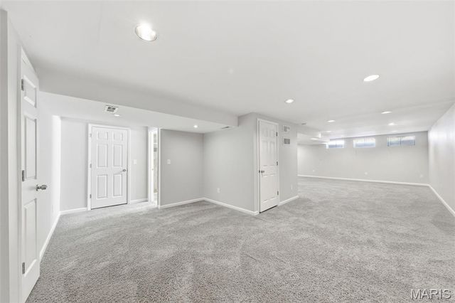 1486 Brittany Cove, St Charles, MO 63304