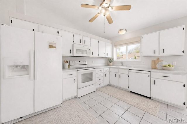 1486 Brittany Cove, St Charles, MO 63304