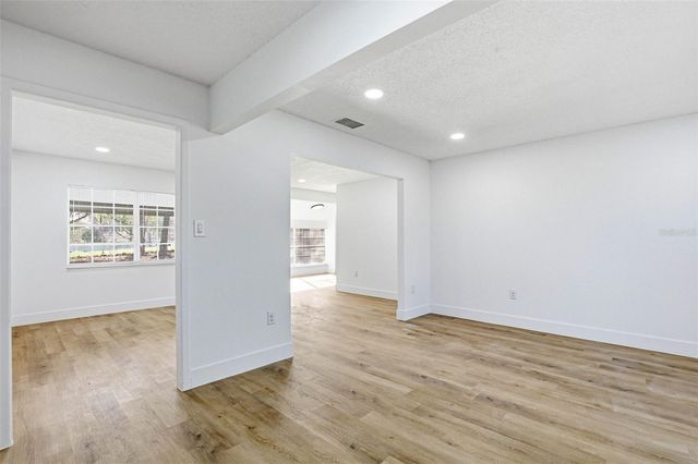 12703 N 53RD STREET, Temple Terrace, FL 33617