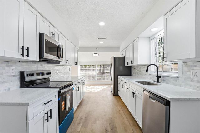 12703 N 53RD STREET, Temple Terrace, FL 33617