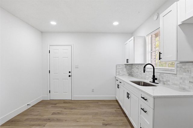 12703 N 53RD STREET, Temple Terrace, FL 33617