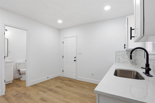 12703 N 53RD STREET, Temple Terrace, FL 33617