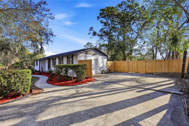 12703 N 53RD STREET, Temple Terrace, FL 33617