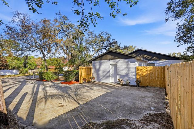 12703 N 53RD STREET, Temple Terrace, FL 33617