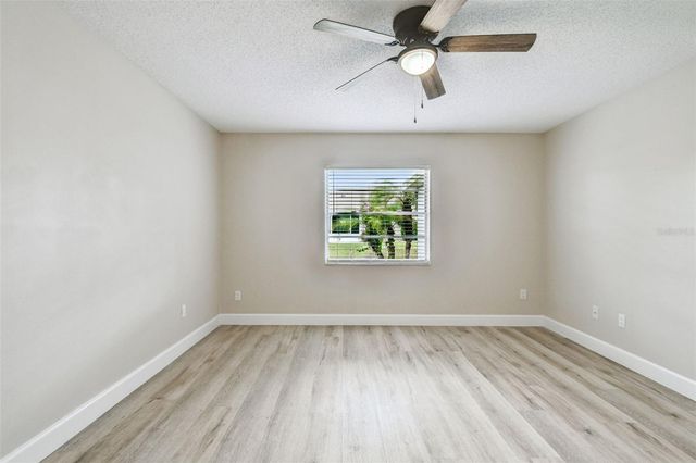 1805 BUTTERFLY PLACE, Sun City Center, FL 33573
