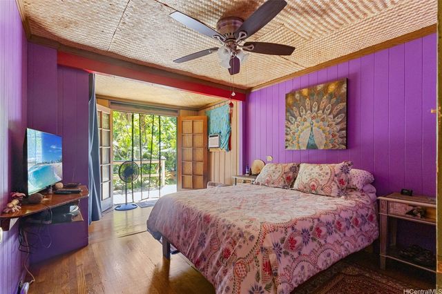 84-425 Makaha Valley Road, Waianae, HI 96792