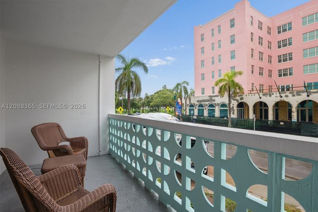 1 N Golfview Rd 201, Lake Worth, FL 33460