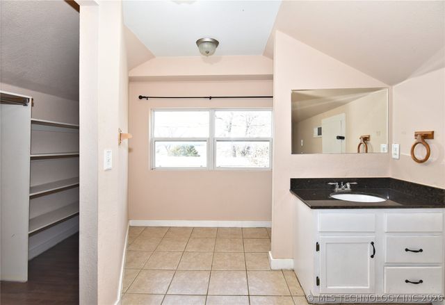 368461 E 5500 Street, Terlton, OK 74081