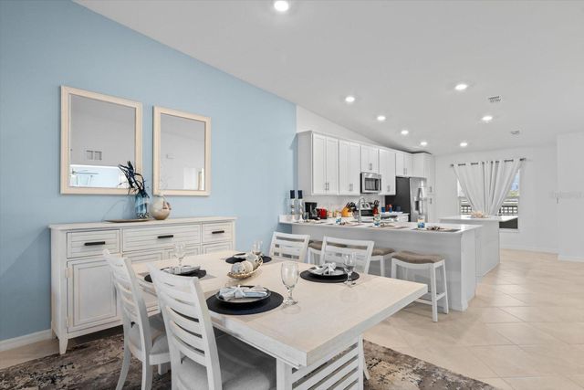 12390 WELLEN GOLF STREET 201, Venice, FL 34293