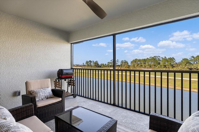 12390 WELLEN GOLF STREET 201, Venice, FL 34293