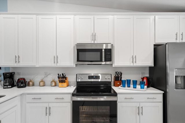 12390 WELLEN GOLF STREET 201, Venice, FL 34293