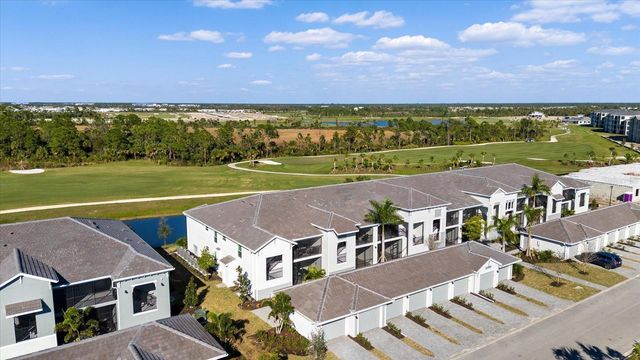 12390 WELLEN GOLF STREET 201, Venice, FL 34293