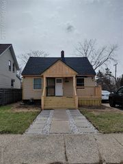 13124 Flanders Street, Detroit, MI 48205