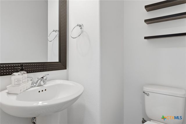 337 Brushy Creek, Victoria, TX 77904