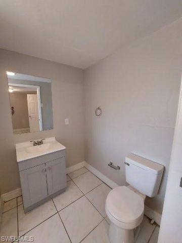 722 W Cleveland LN, Lehigh Acres, FL 33936