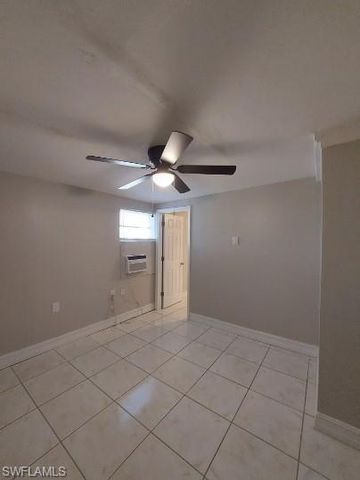722 W Cleveland LN, Lehigh Acres, FL 33936
