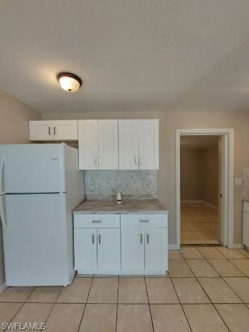 722 W Cleveland LN, Lehigh Acres, FL 33936