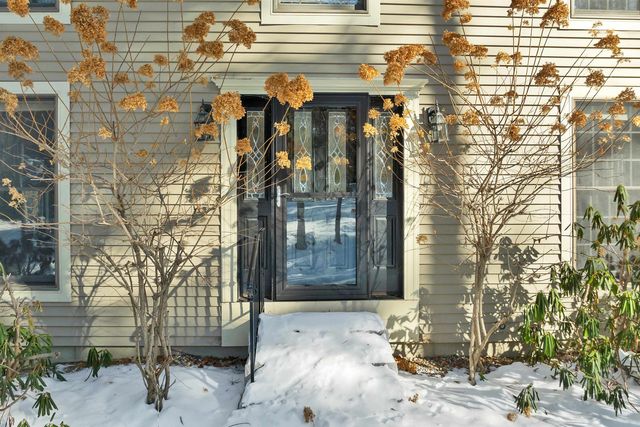 26 Orchards Road, Wolfeboro, NH 03894