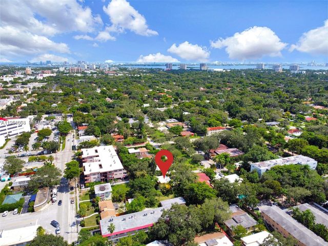 655 NE 122nd St, North Miami, FL 33161