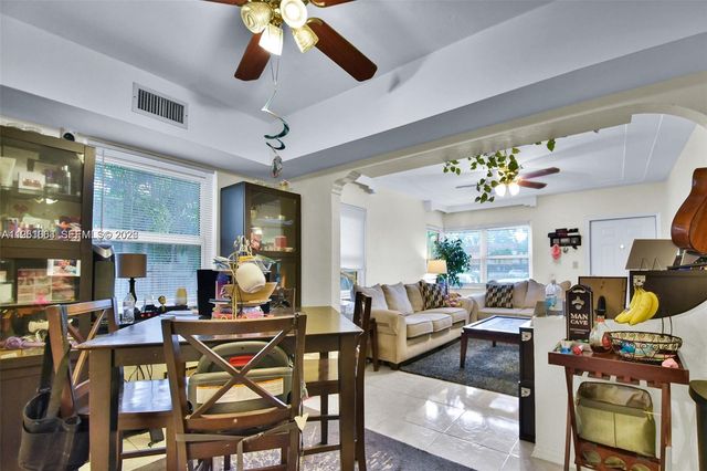 655 NE 122nd St, North Miami, FL 33161