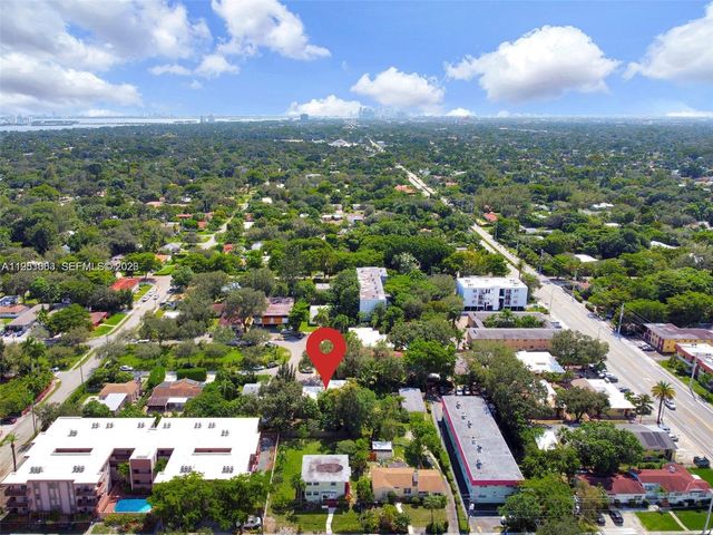 655 NE 122nd St, North Miami, FL 33161