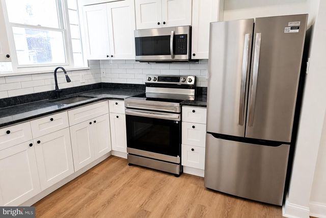 162 W GODFREY AVE, Philadelphia, PA 19120