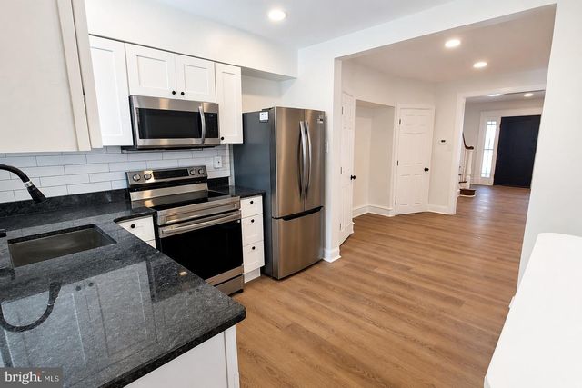 162 W GODFREY AVE, Philadelphia, PA 19120