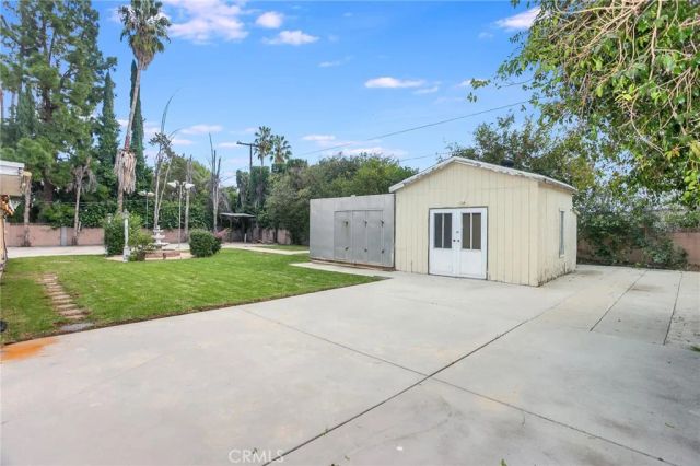 19128 Prairie Street, Northridge, CA 91324