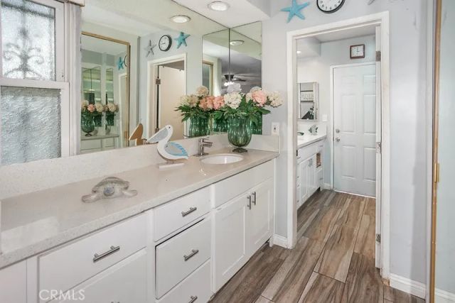 19128 Prairie Street, Northridge, CA 91324