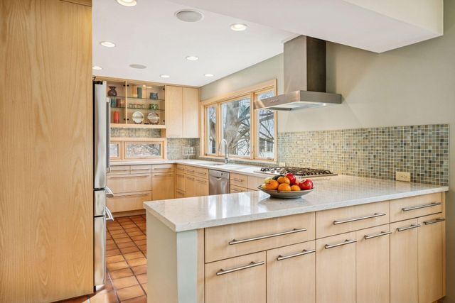 2700 Glenhurst Avenue, Saint Louis Park, MN 55416