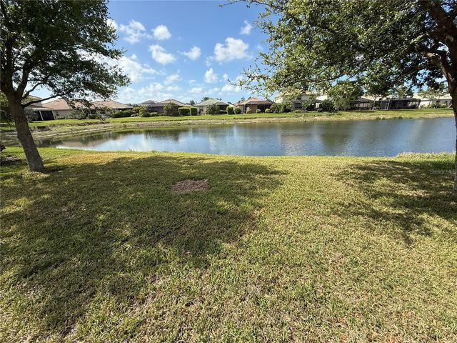 2049 MESIC HAMMOCK WAY, Venice, FL 34292