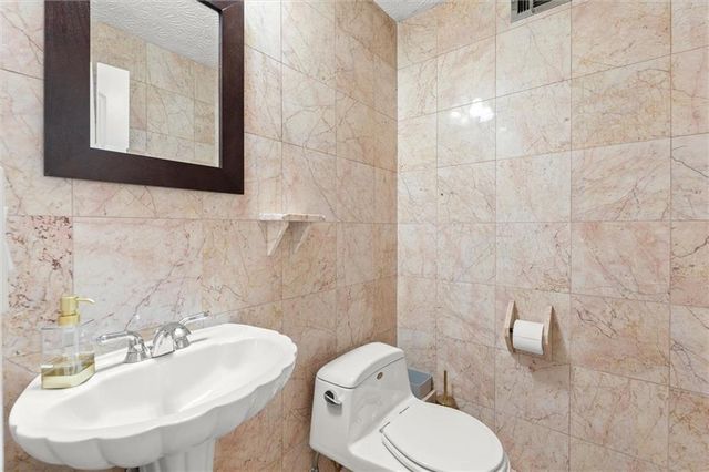 1071 Powell Wright Road, Marietta, GA 30066