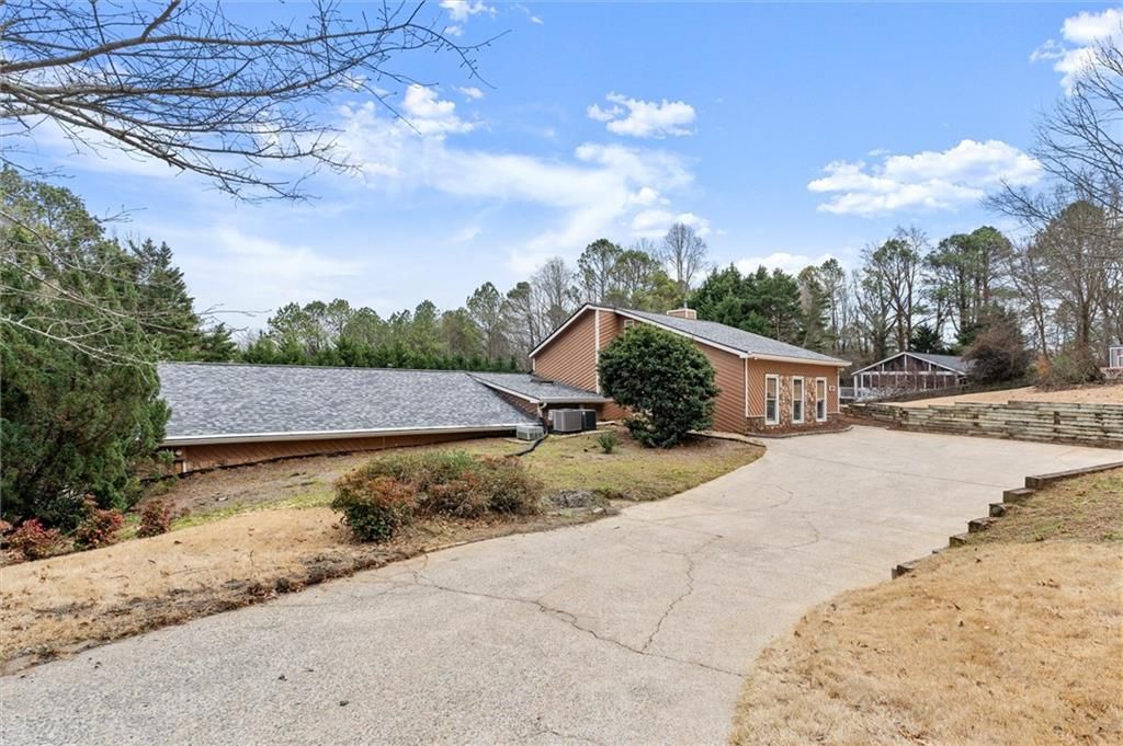1071 Powell Wright Road, Marietta, GA 30066
