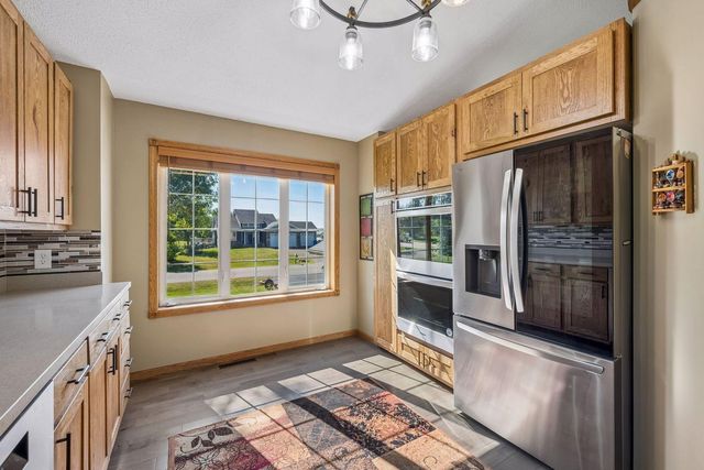 40533 Golden Avenue, North Branch, MN 55056