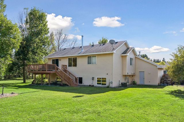 40533 Golden Avenue, North Branch, MN 55056