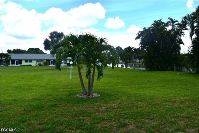 6801 Lake McGregor CIR, Fort Myers, FL 33919