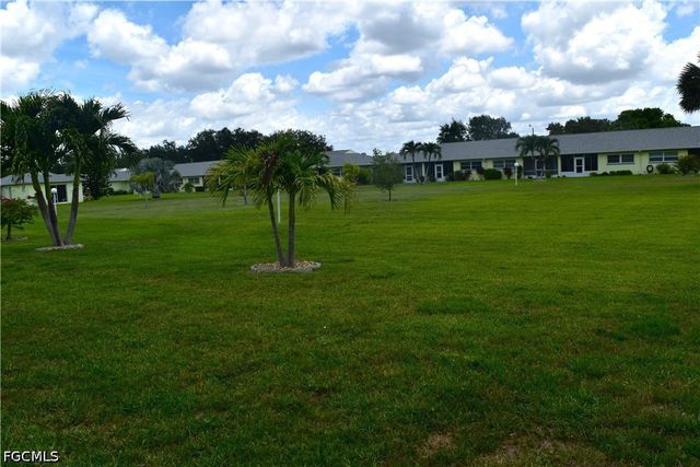 6801 Lake McGregor CIR, Fort Myers, FL 33919
