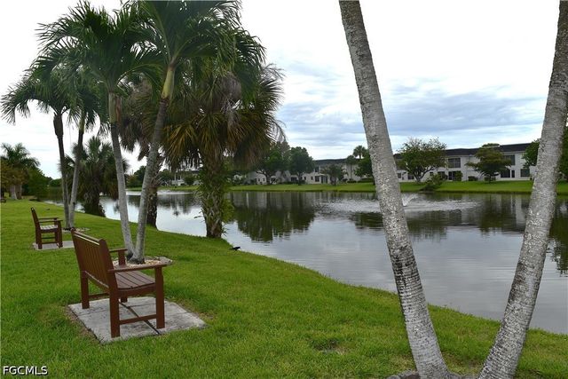 6801 Lake McGregor CIR, Fort Myers, FL 33919