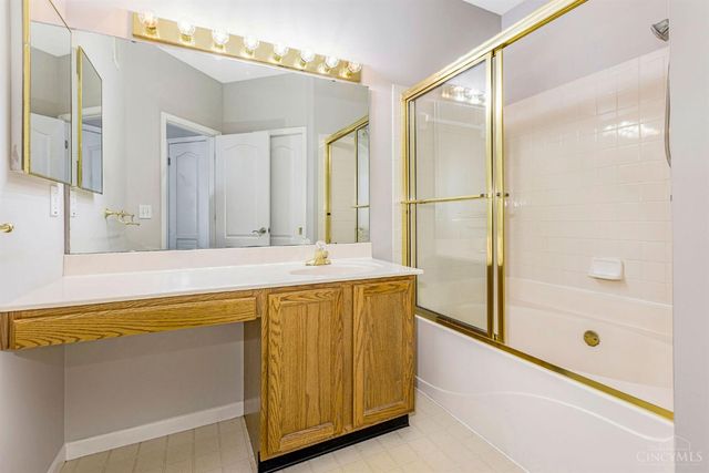6682 Villager Place, Mason, OH 45040